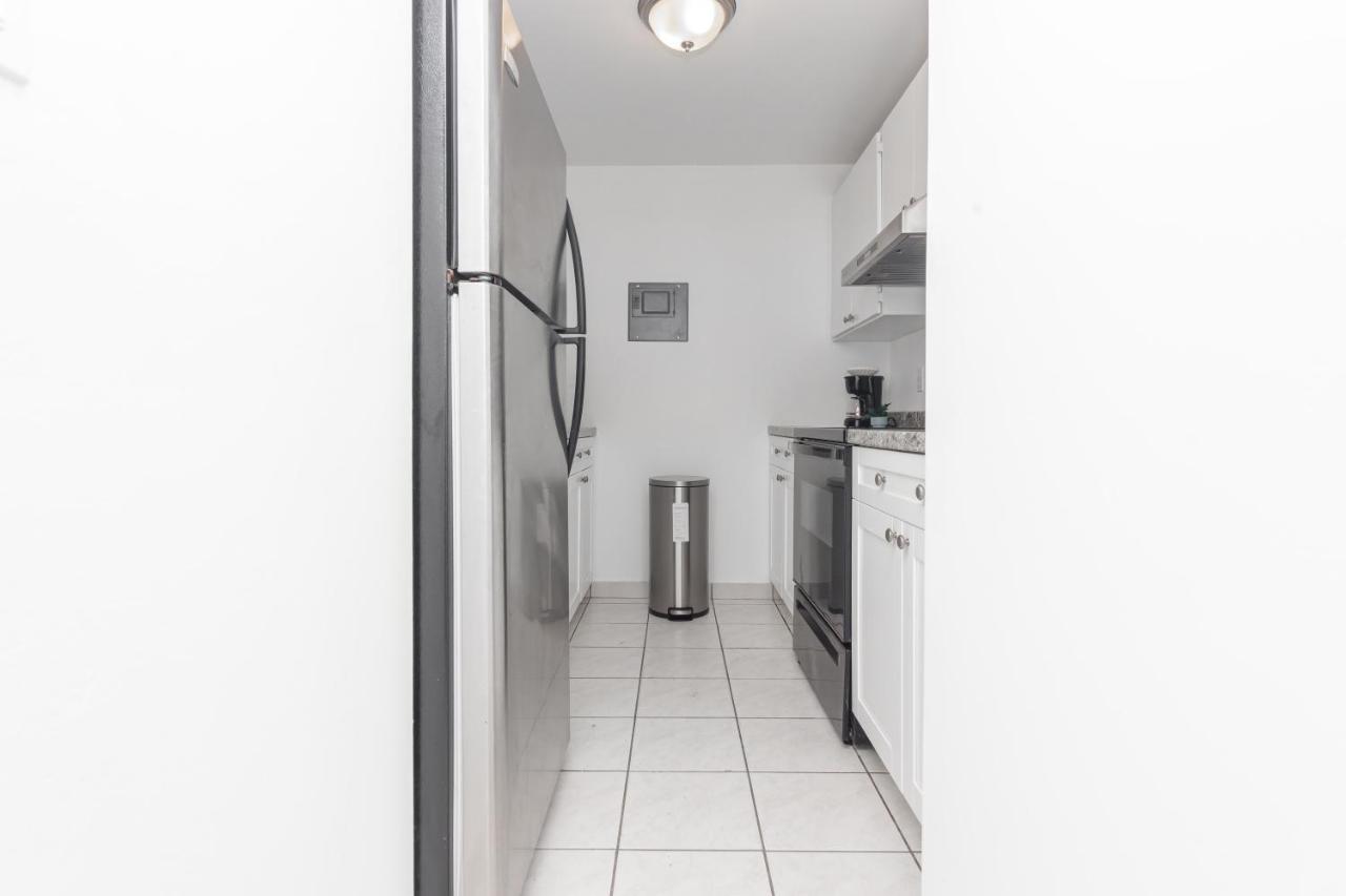 Apartment Two Bedroom - With Parking & Balcony - Heart Of Wynwood Miami