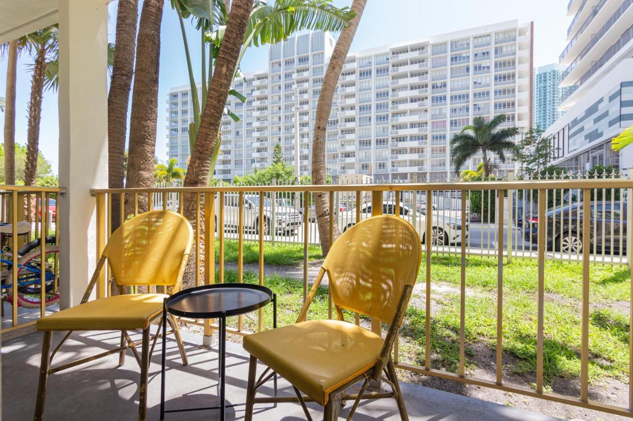 Apartment One Bedroom - With Parking & Balcony - Heart Of Wynwood *