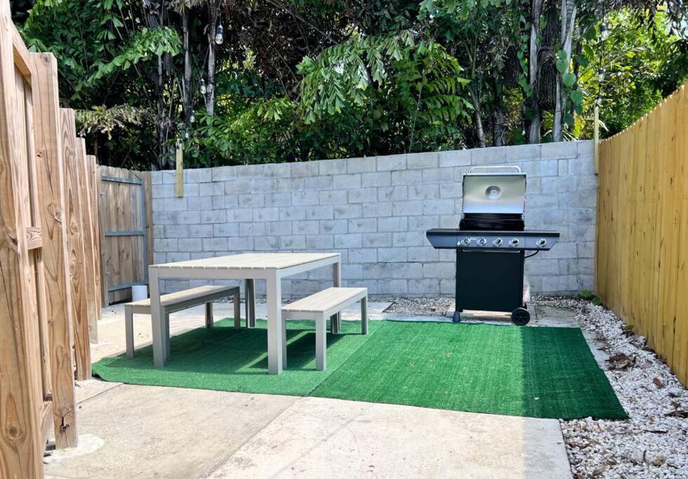 Apartment Cozy 2 1 Calle Ocho Brickell Grill Miami