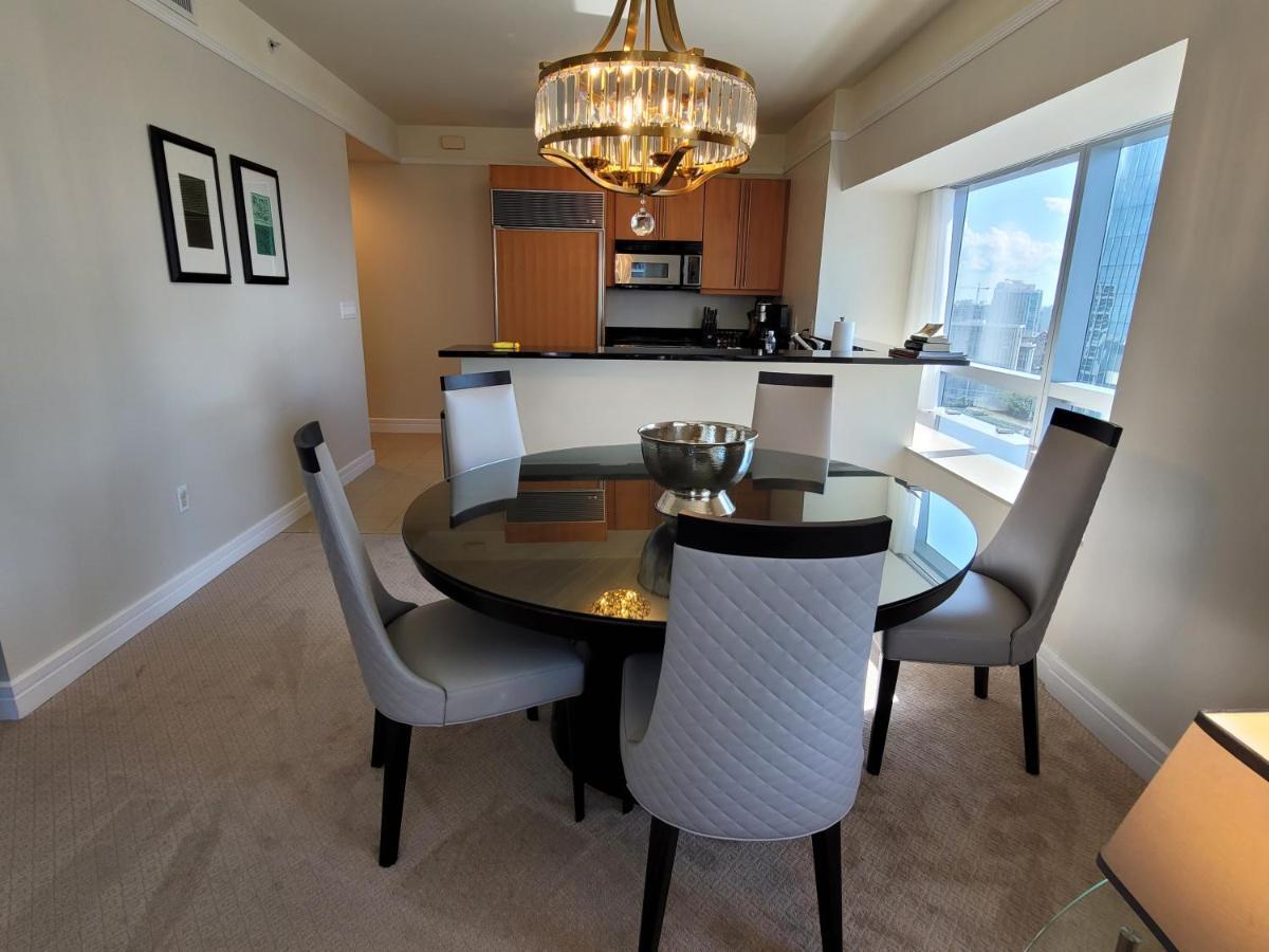 2 Bedroom Or King Studio Suites Four Seasons Hotel Miami Free Wi-Fi & Free Parking Apartment *
