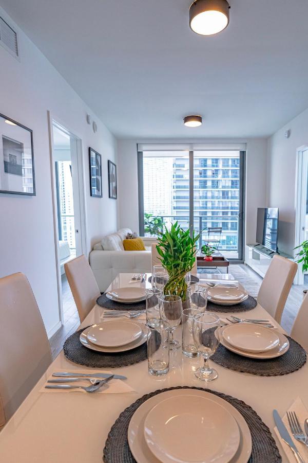 Apartment Luxurious 2-bed With Breathtaking Bay Views!!