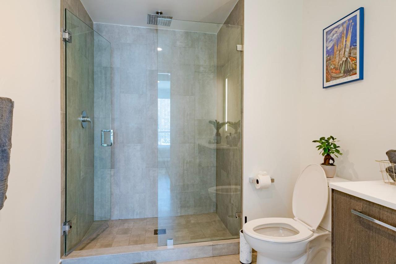 Luxurious 2-bed With Breathtaking Bay Views!! Apartment *
