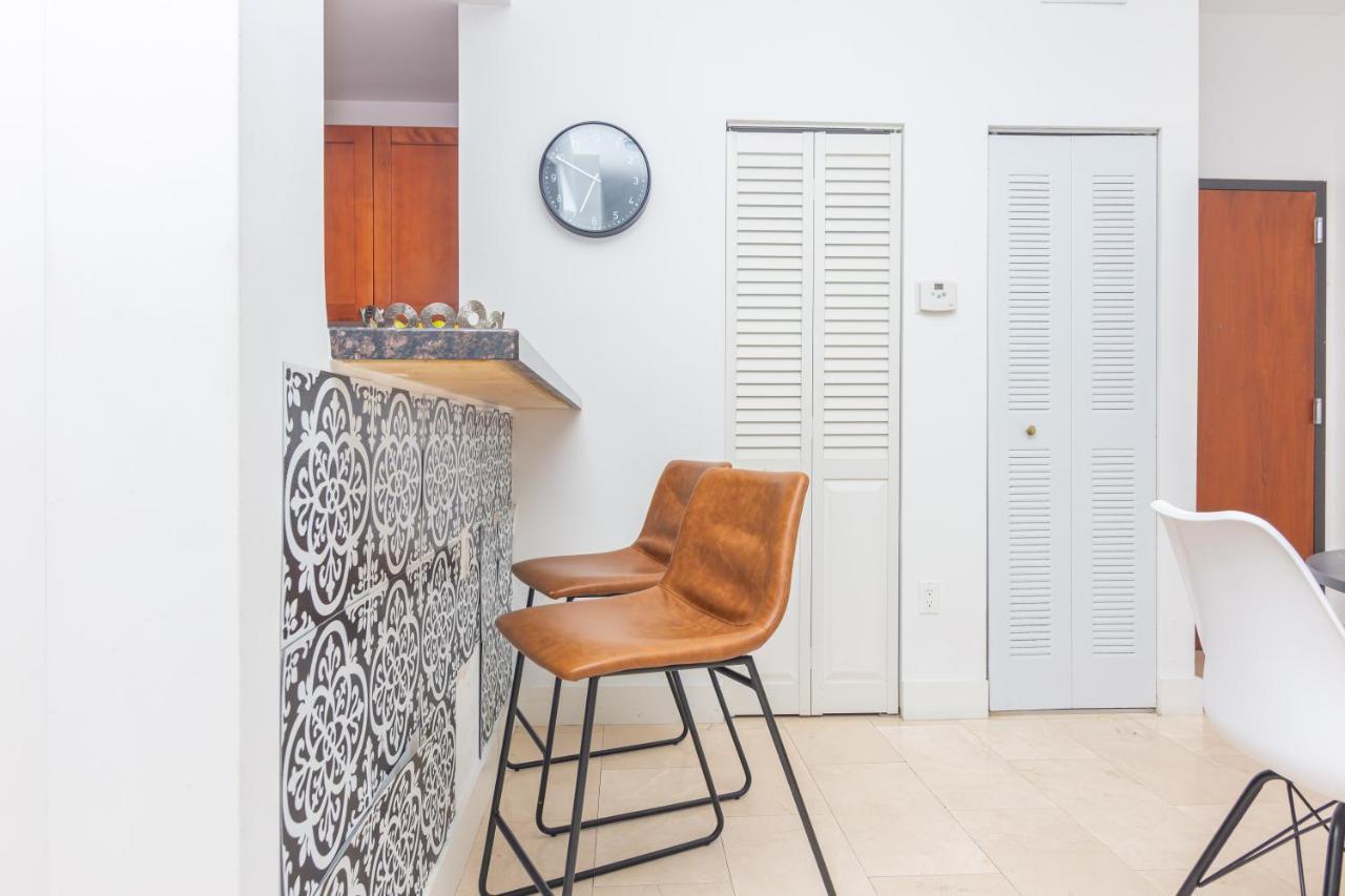 Downtown Modern - 5 Minutes To Wynwood - 10 Minutes To South Beach Apartamento *
