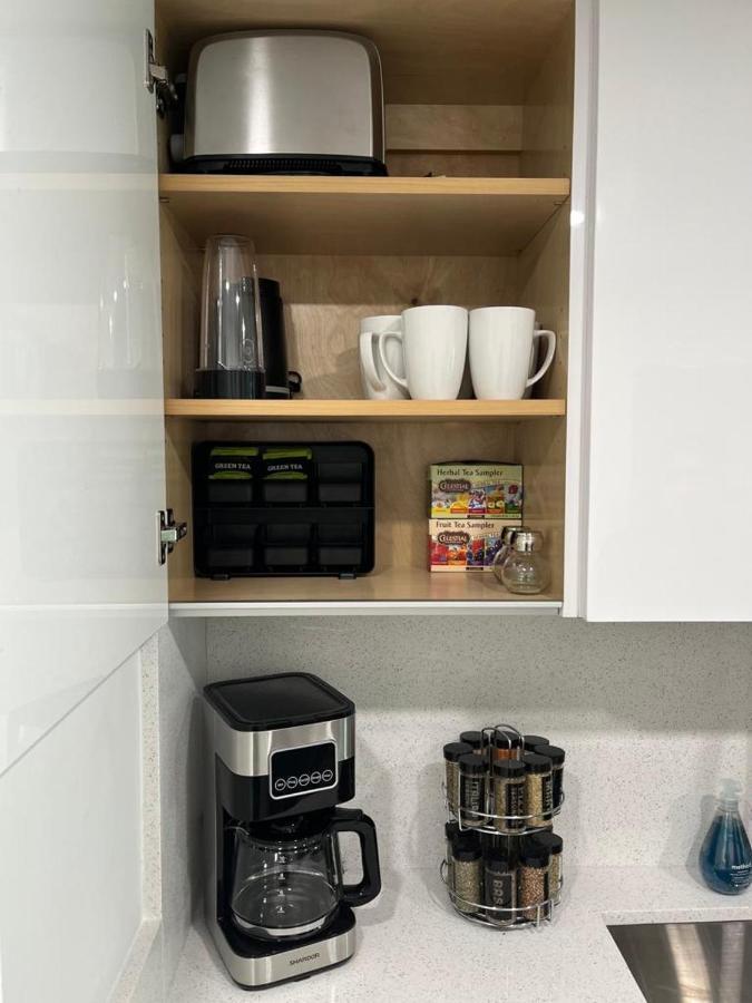 In Brickell With Pool, Gym, Free Parking And Game Apartment *