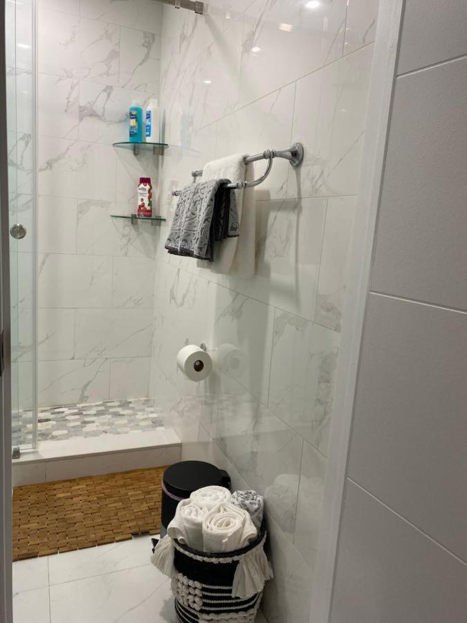 Beautiful House 7 Min From Airport W Free Parking * Miami