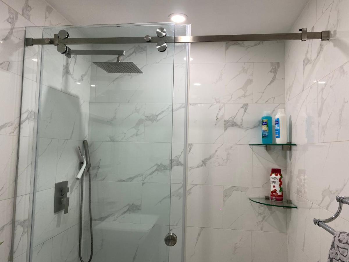 Beautiful House 7 Min From Airport W Free Parking Apartamento Miami