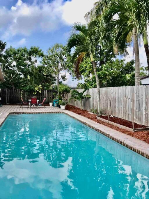Holiday home Pool House In Tropical *