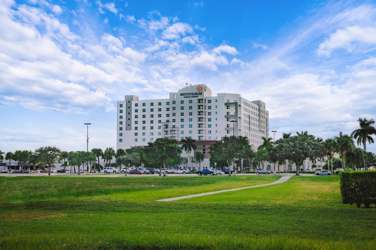 Resort Miccosukee Casino & (adults Only)