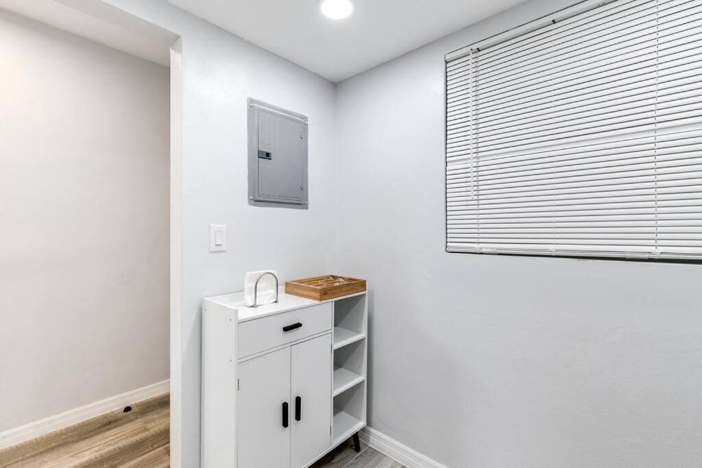 Apartment Loft Style 1b , Fast Wi-fi Virg14 Miami