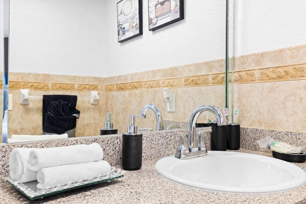 Apartment Beautiful In The Heart Of Apt 8 *