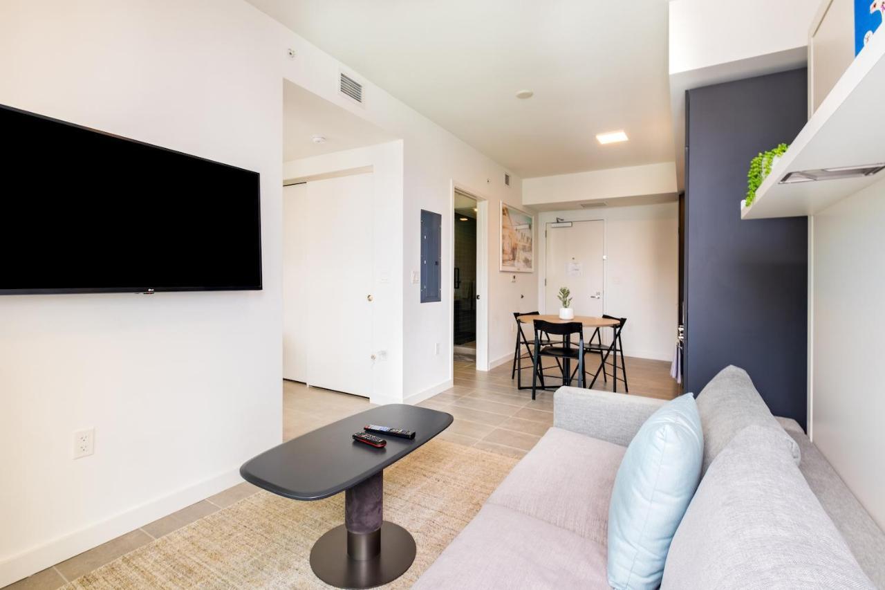 Fabulous With Pool, Gym, Lounge - Prime Location, Miami