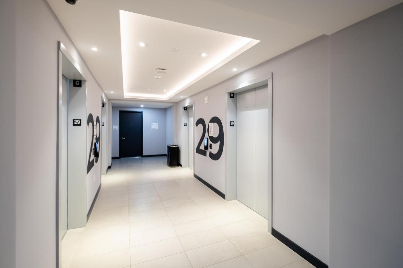 Fabulous With Pool, Gym, Lounge - Prime Location, * Miami