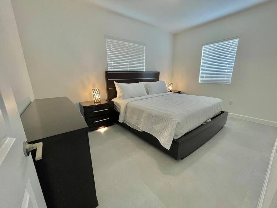 Gia Large Near Brickell *