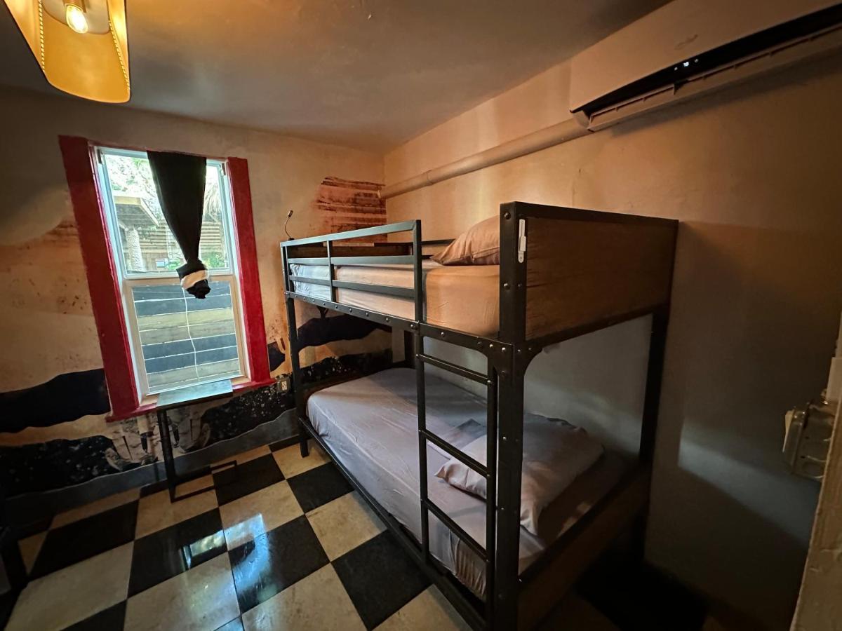 Hostel Oqp Vacations *