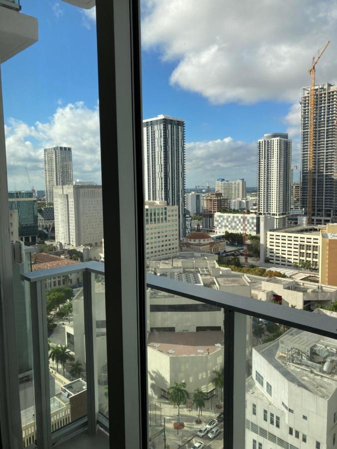 Brand New Modern 1 Bedroom Unit Downtown Apartment Miami