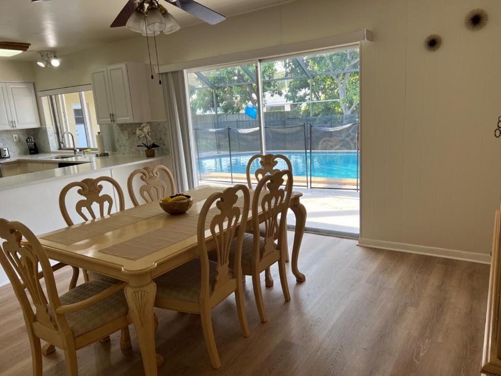 Airbnb * Miami