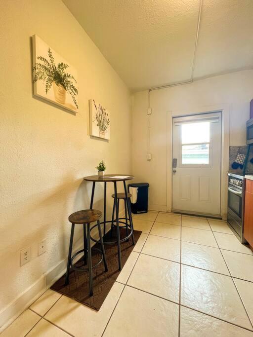 Cozy 1-bedroom In Apartment Miami