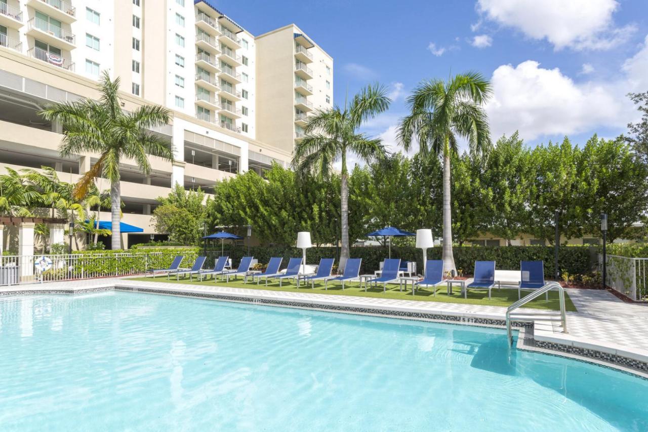 Coral Gables 2br W Wd Pool Gym Near Shops Mia-46 * Miami