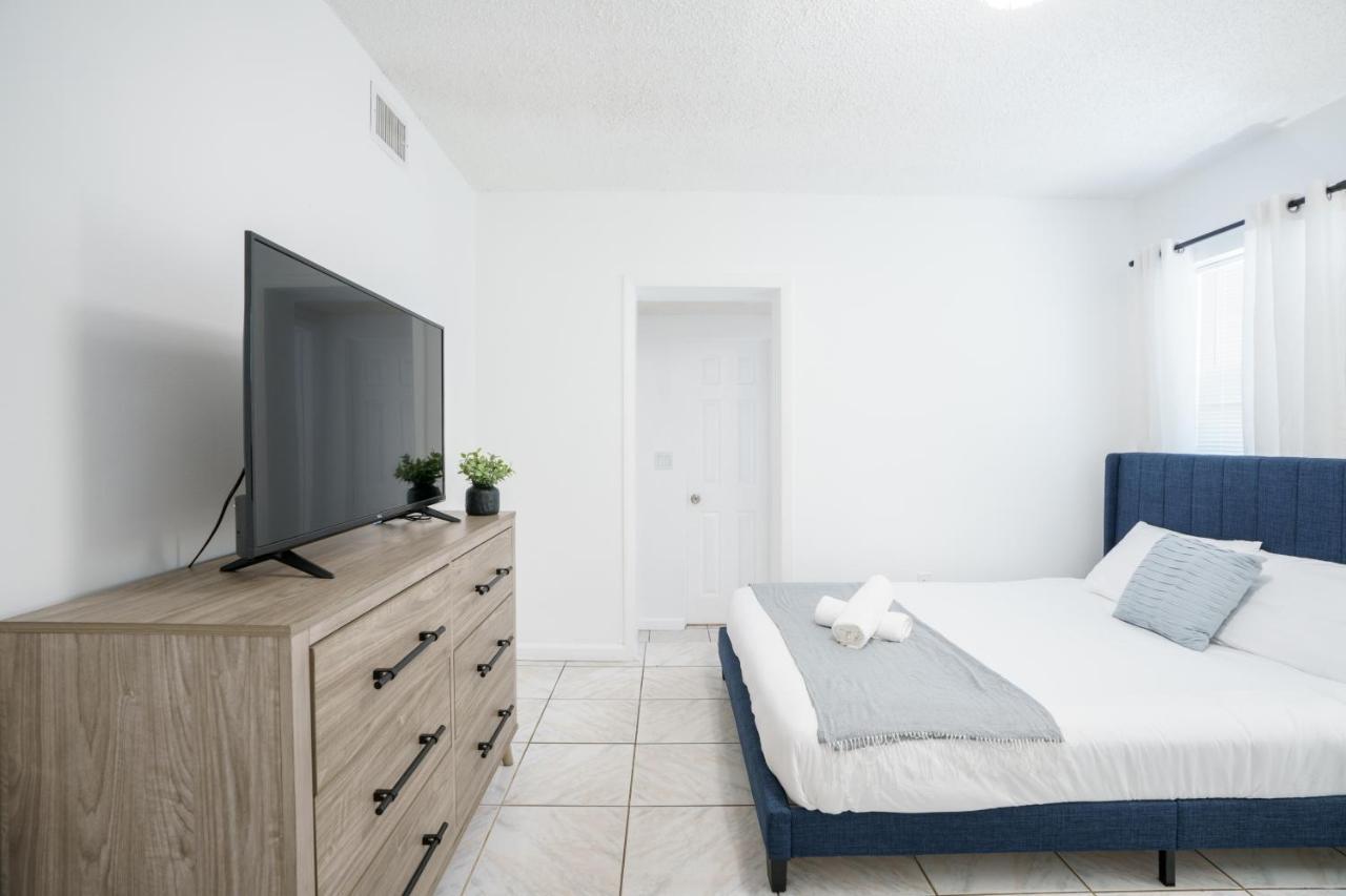Modern 3-bedroom In The Heart Of Wynwood Art District *