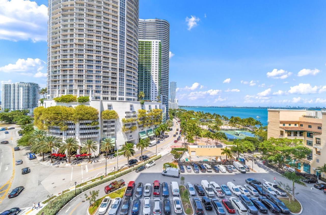 Apartment Beyond The Biscayne Bay