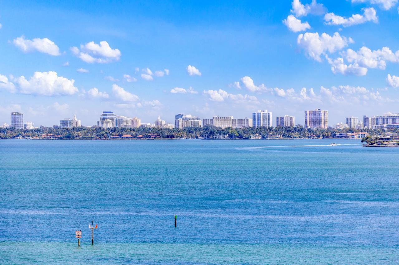 Beyond The Biscayne Bay Apartment