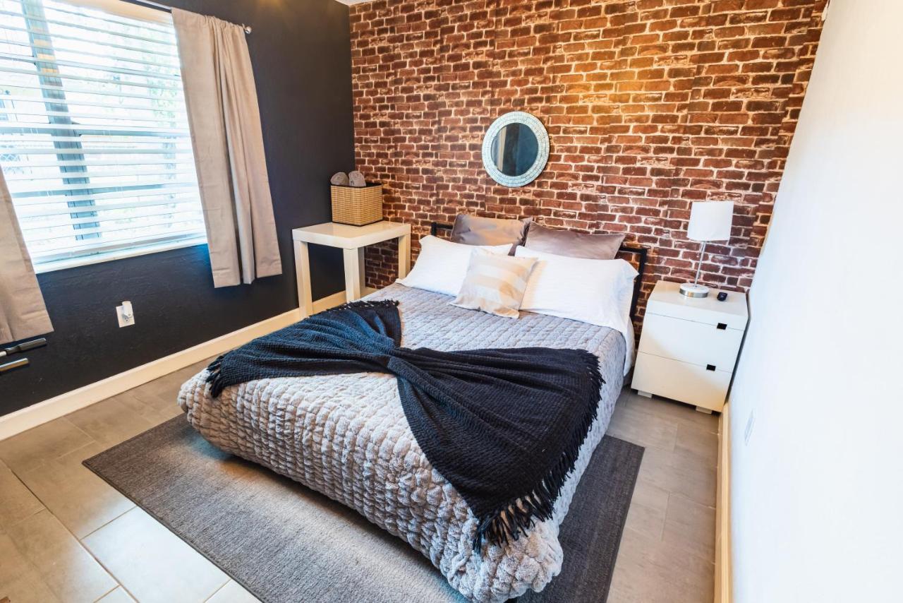 Close To Port Cruise, Steps To Wynwood. Up To 8 Pp Holiday home