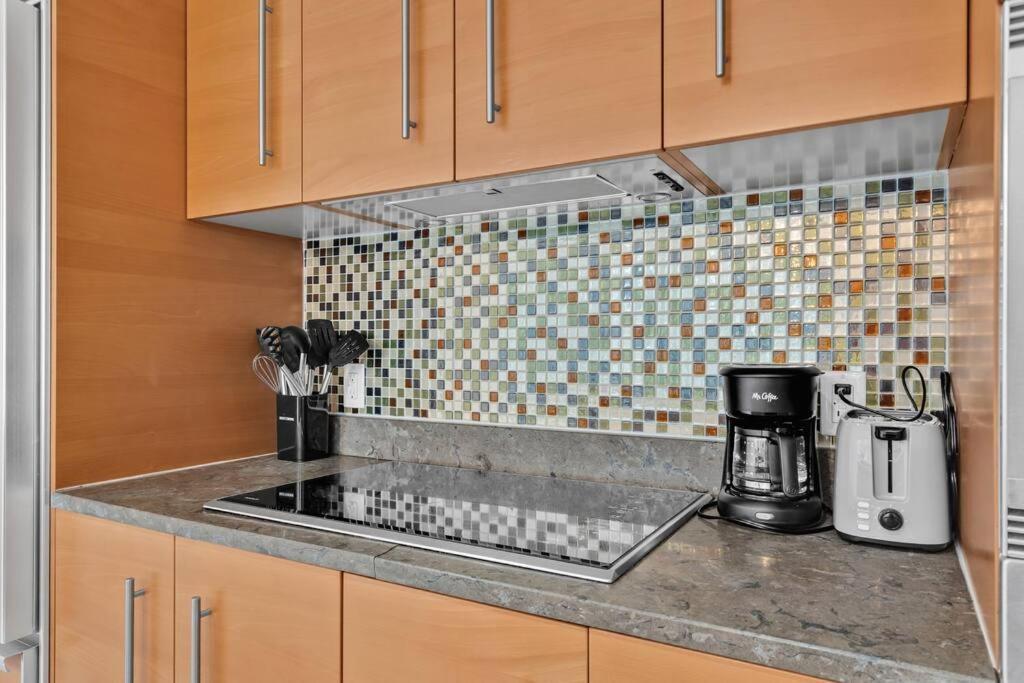 Apartment Astonishing 2 Bedroom Brickell