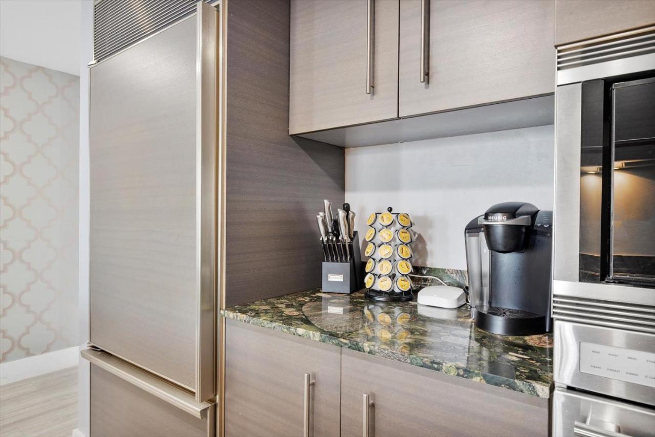 Special Offer At Icon Brickell With Ocean View Miami