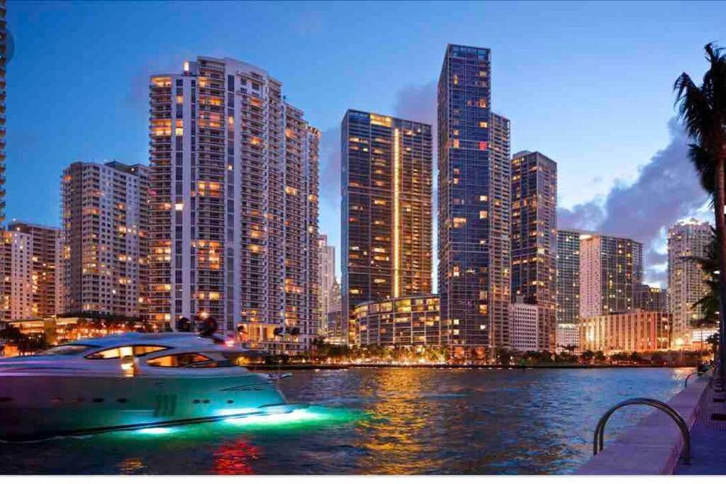 New Luxurious Private In The Heart Of *