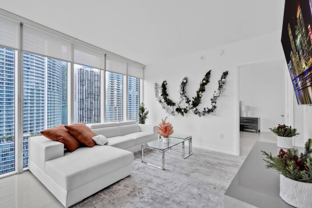Astonishing 2 Bedroom Brickell * Miami