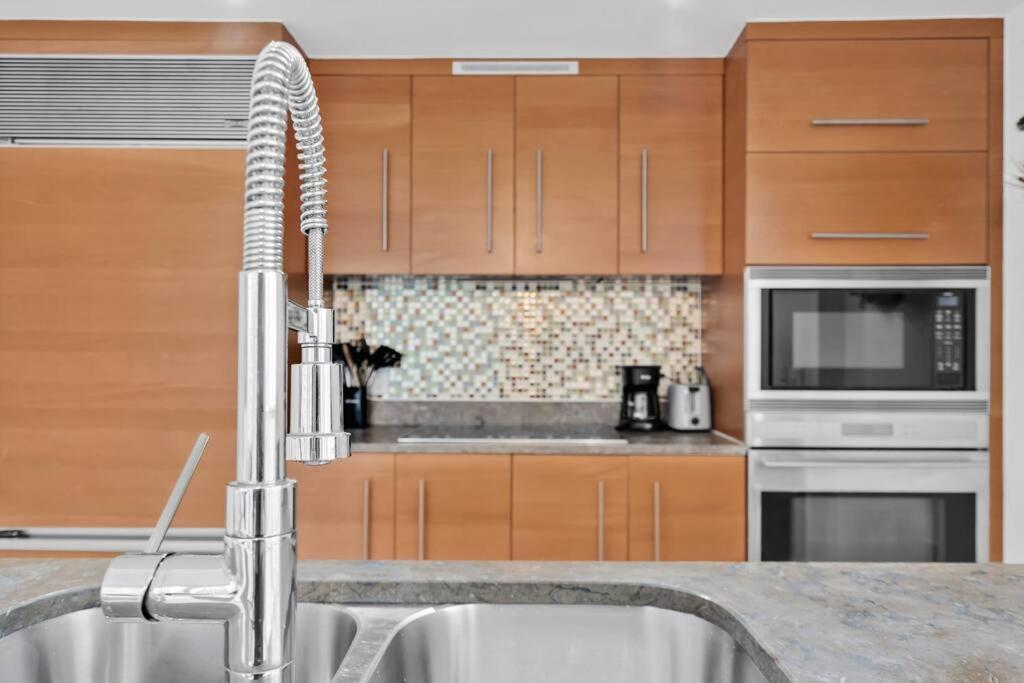 Astonishing 2 Bedroom Brickell Apartment Miami