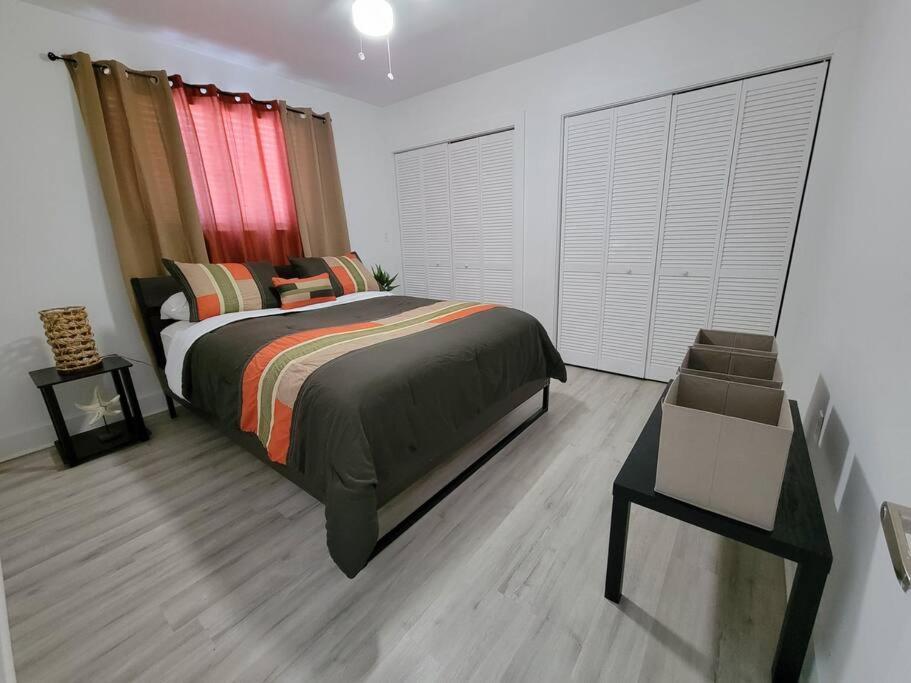 Apartment Sol #1 With Free Parking On Premises Miami