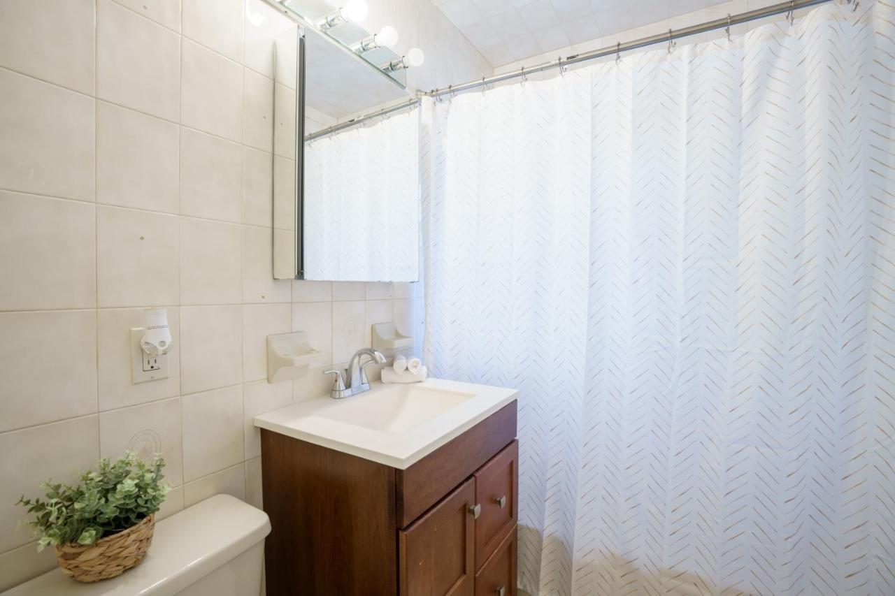 Modern 3-bedroom In The Heart Of Wynwood Art District Apartment Miami
