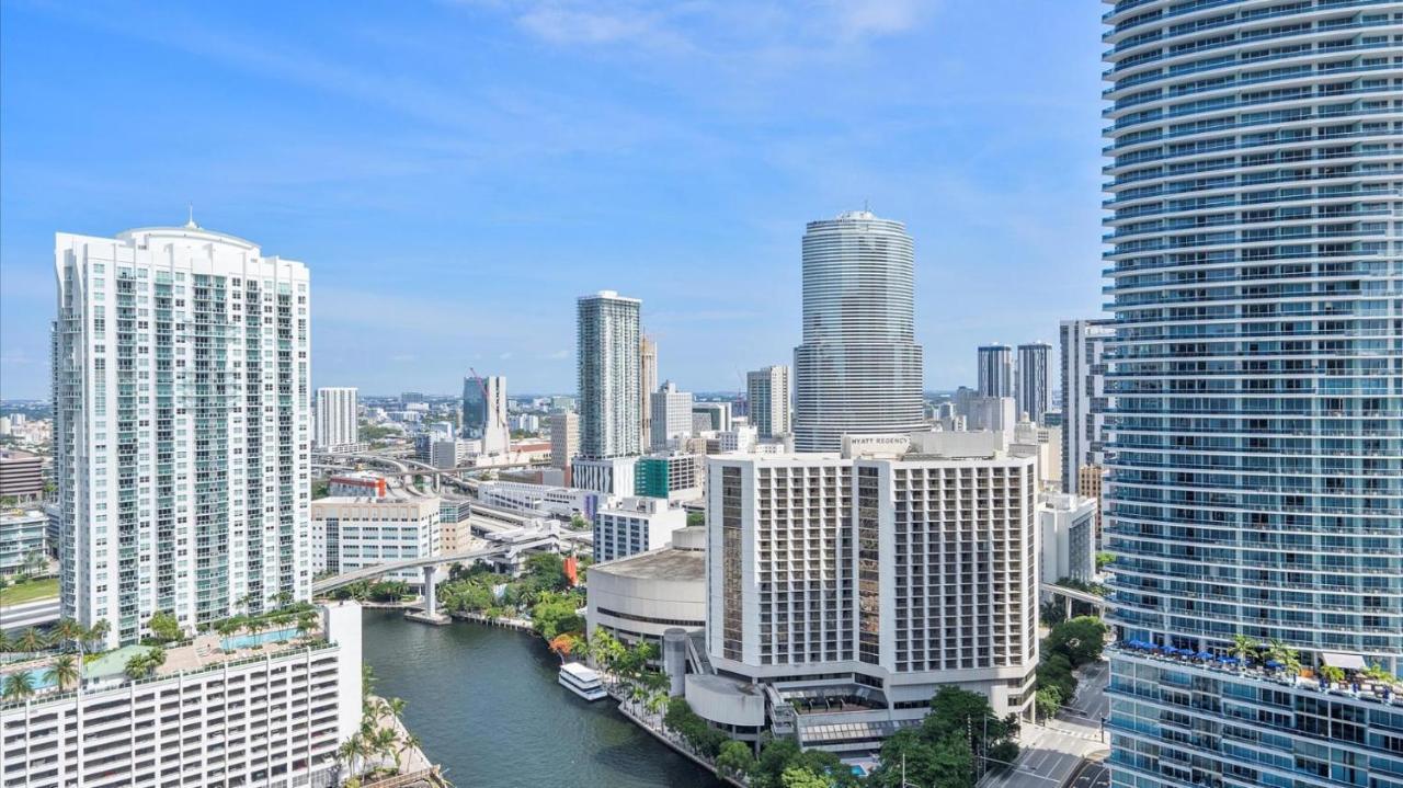 Views At Icon Brickell Miami