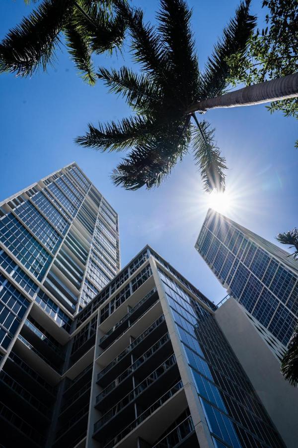Views At Icon Brickell Miami