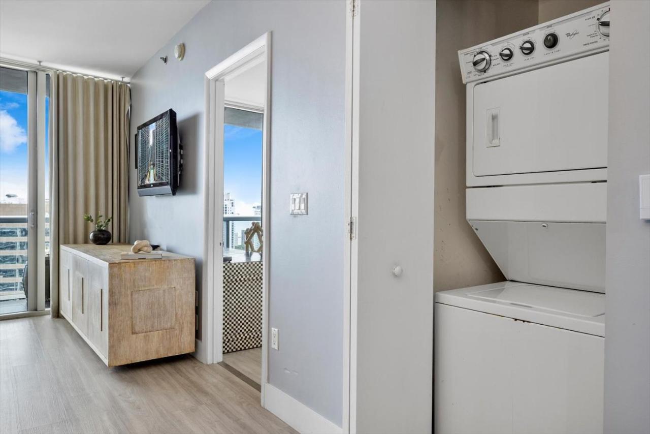 Special Offer At Icon Brickell With Ocean View