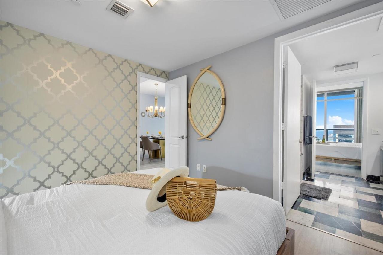 Apartment Special Offer At Icon Brickell With Ocean View Miami