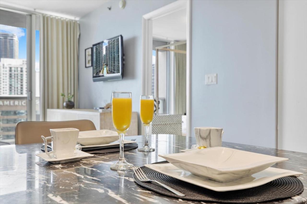 Special Offer At Icon Brickell With Ocean View Apartment *