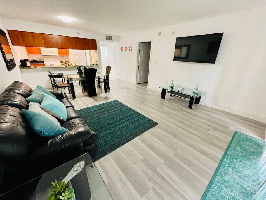 Casa Ruiz - Brickell District * Miami