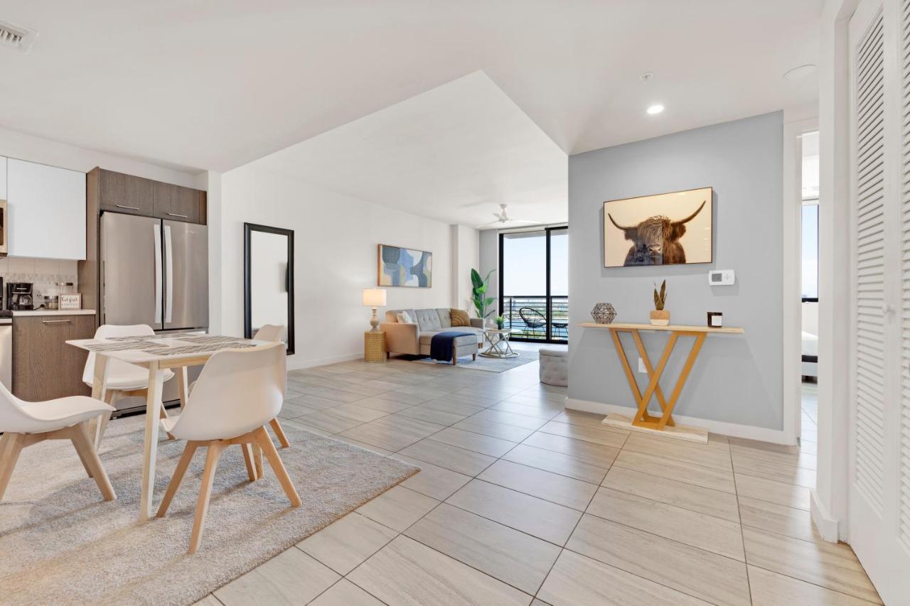 Devereaux Luxury One-bedroom And * Miami