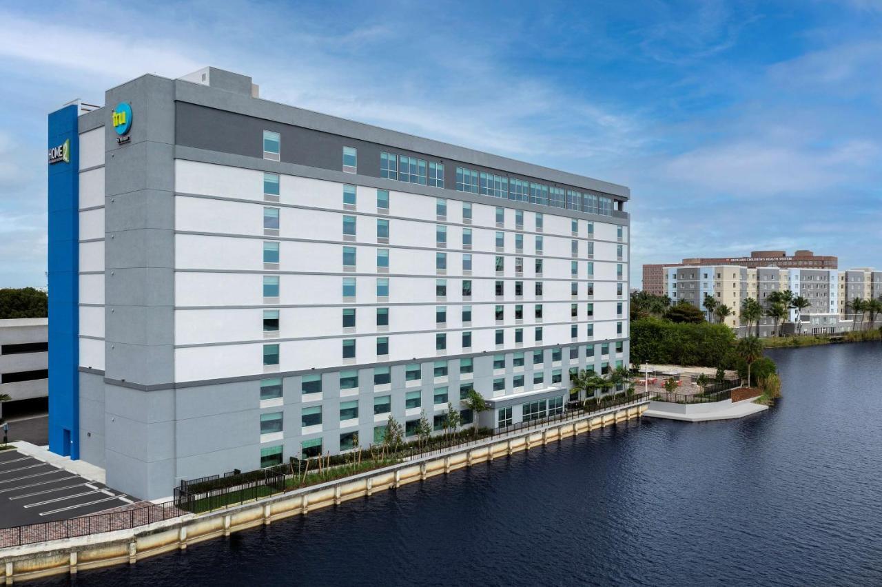 Hotel Tru By Hilton Airport South Blue Lagoon, Fl Miami