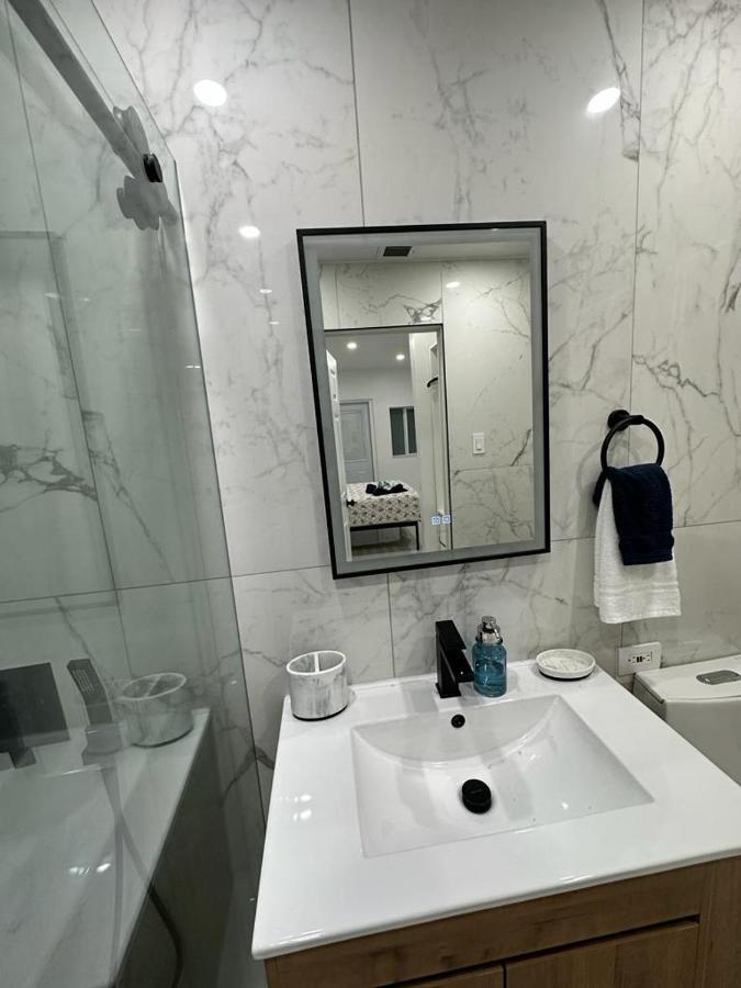 Guest house Casa West
