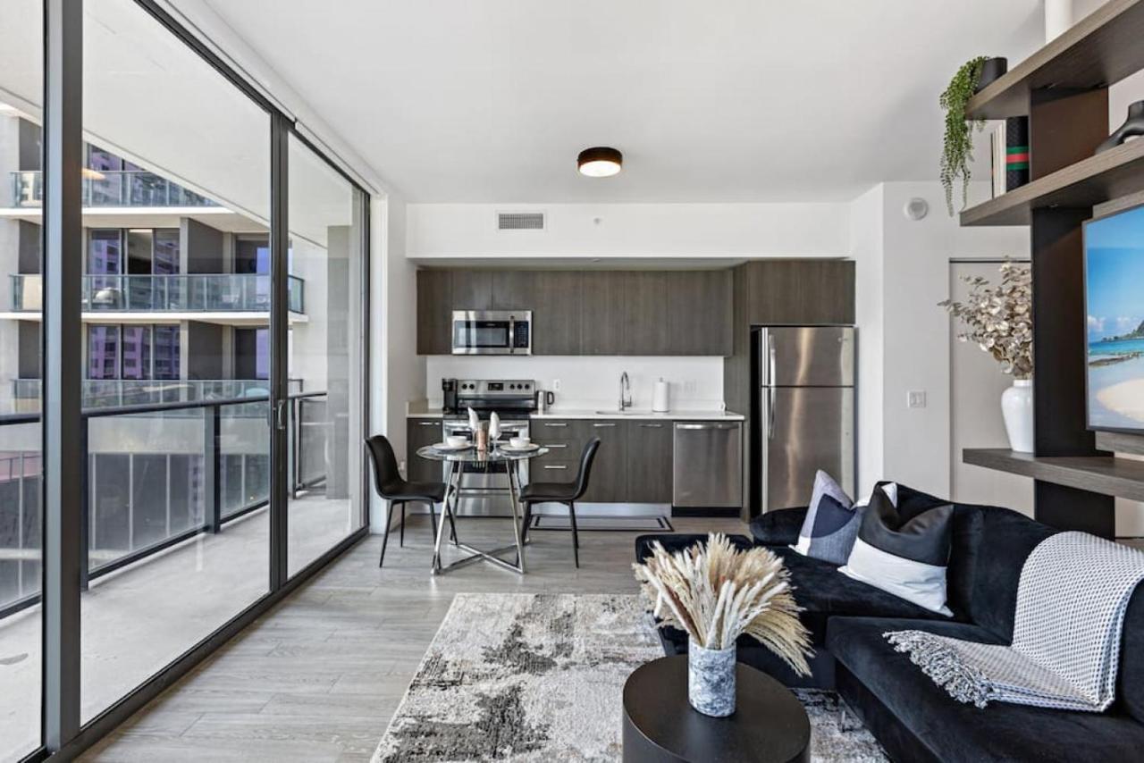 Apartment Corner W/ Unrivaled Views Miami