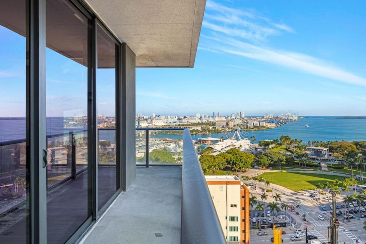 Corner W/ Unrivaled Views *