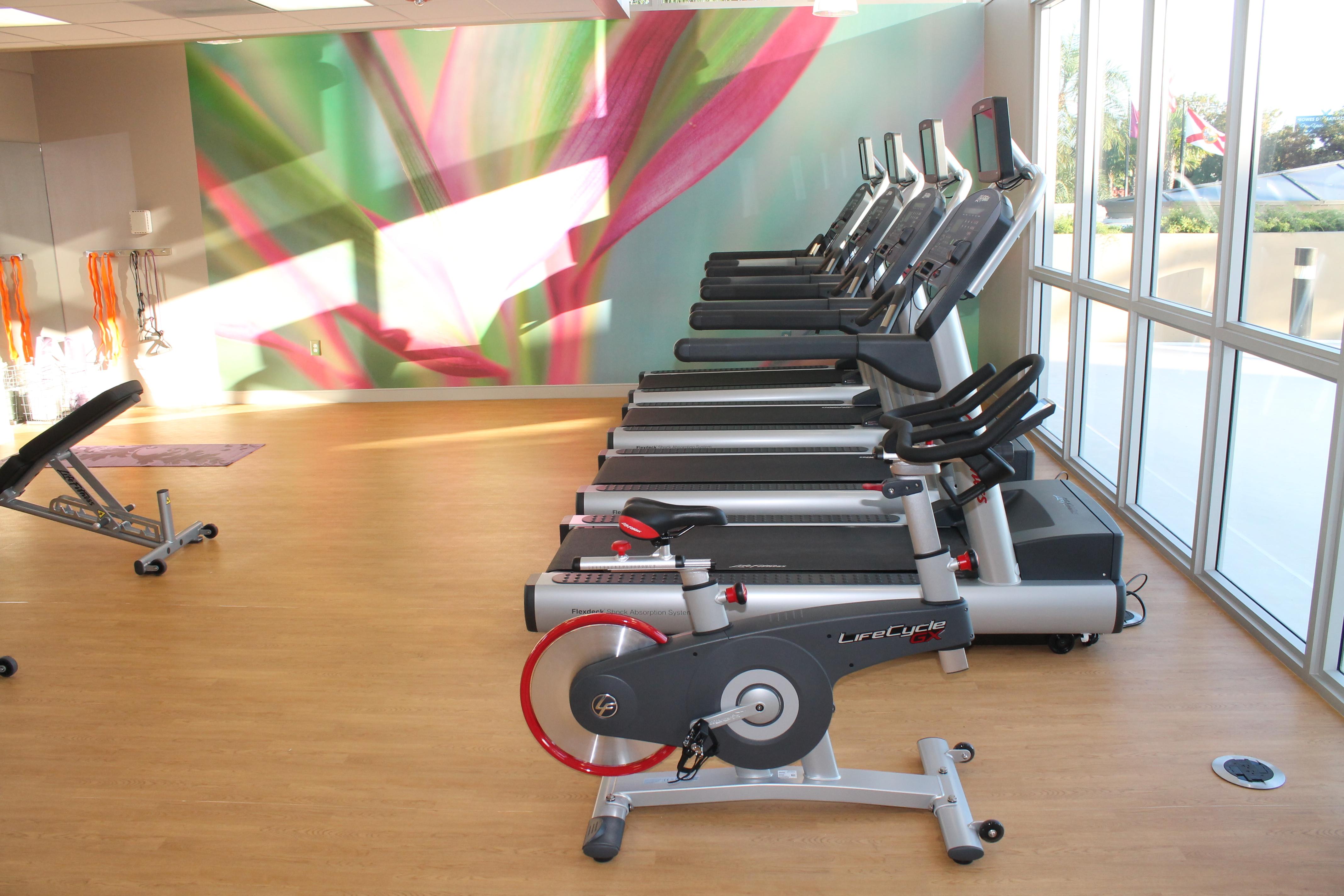 Sonesta Airport Hotel 4*