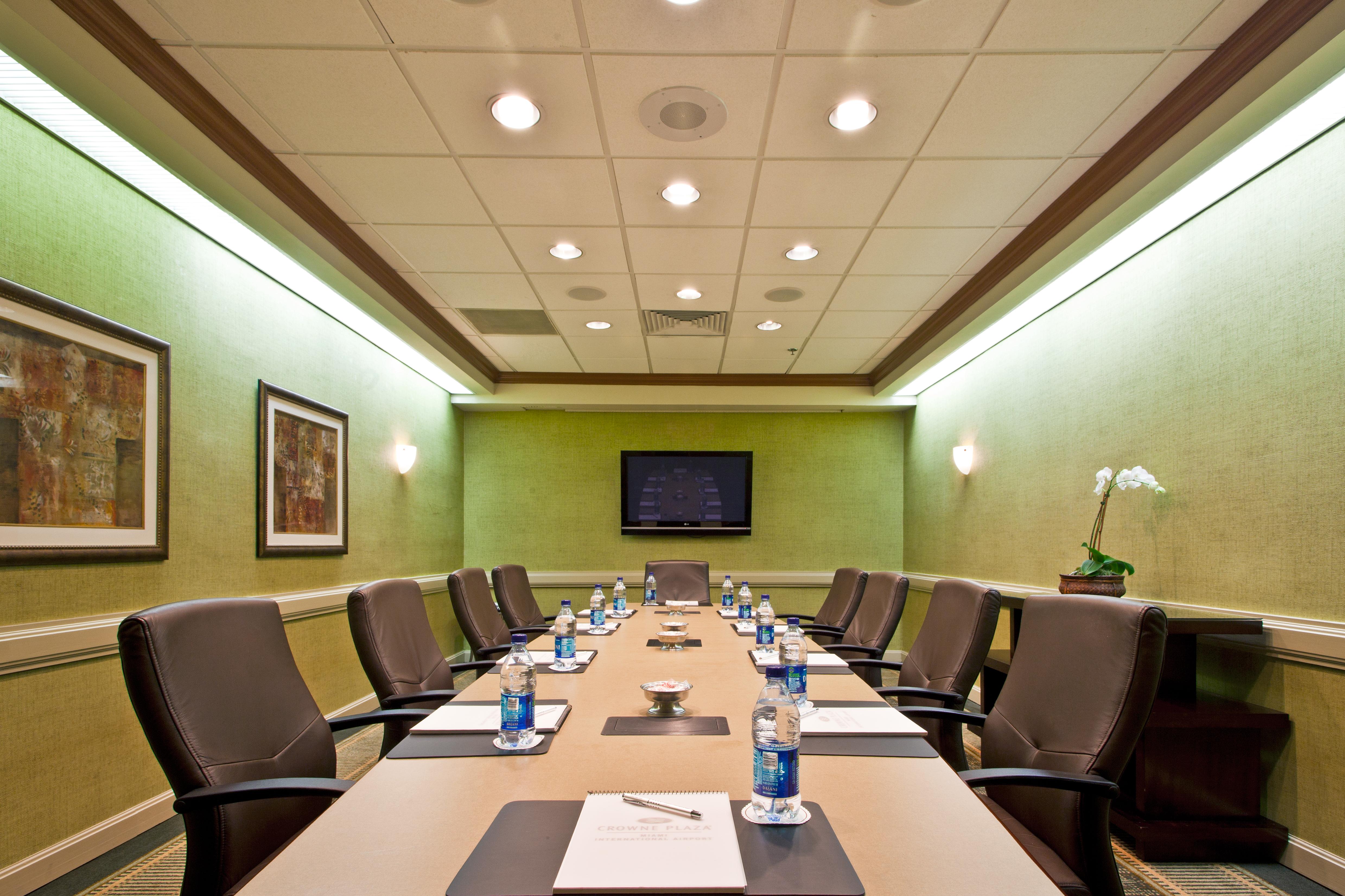 Sonesta Airport Hotel