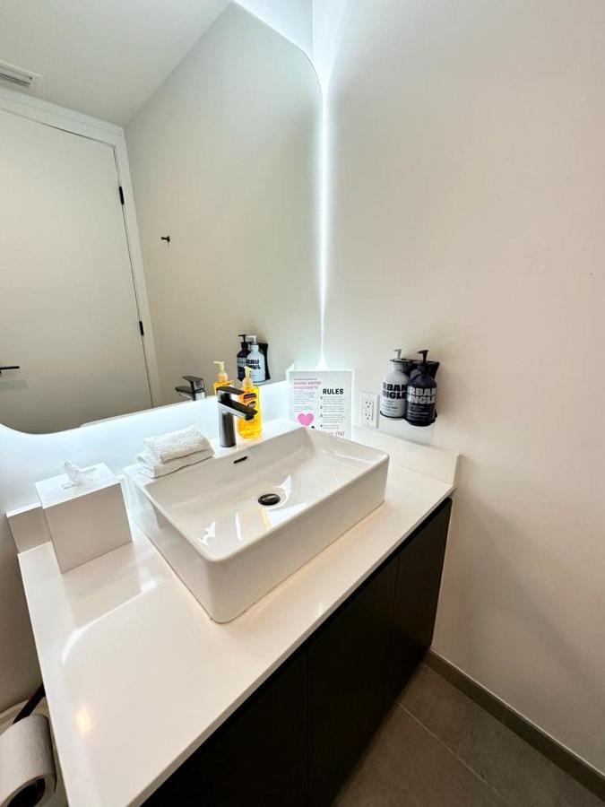22nd Floor 1br Yotelpad Downtown Pool And Gym Apartment Miami