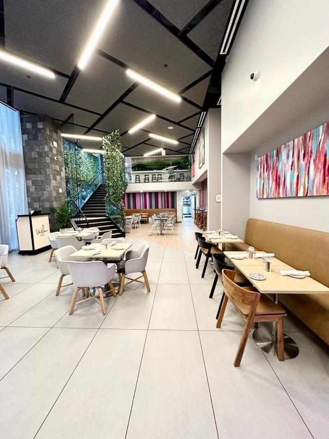 22nd Floor 1br Yotelpad Downtown Pool And Gym Apartment *