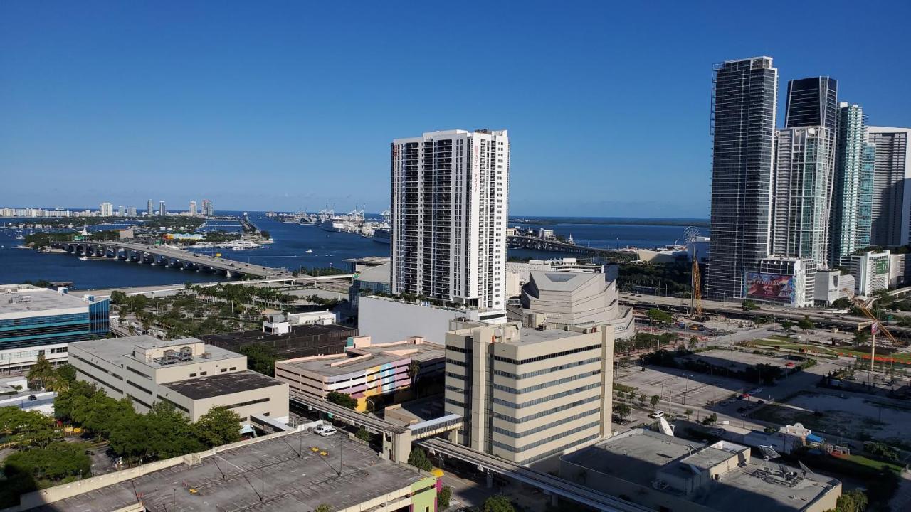 Canvas Miami