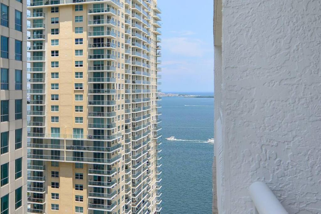 Apartment Amazing High-rise @brickell With Pool Miami